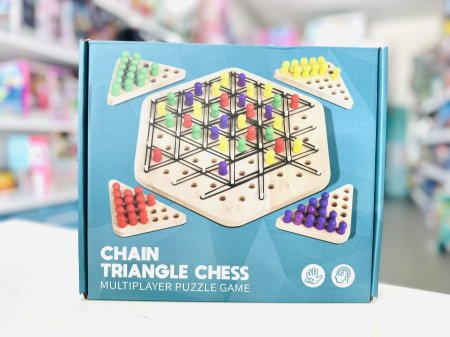 تحدي المغيط المثلثات خشبية chain game