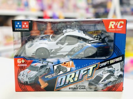 سيارة سباق سريعة / drifting car